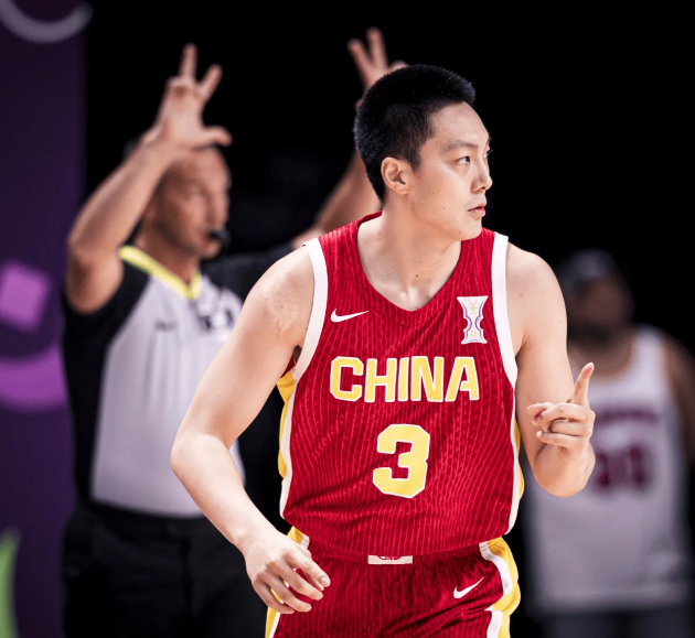 开云体育官网-赴美特训！胡明轩缺席广东全运男篮热身赛 无缘参加中澳挑战赛