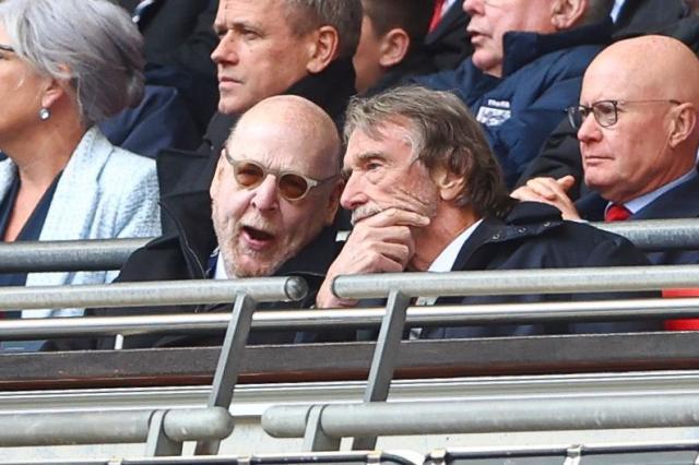 1760025186832079880.jpg 曼联.jpg