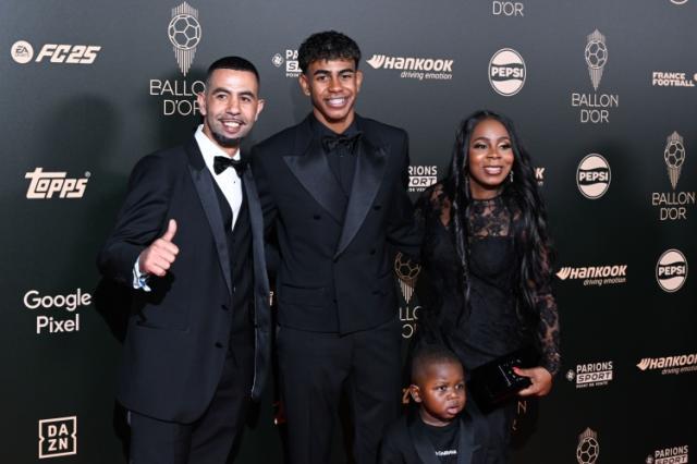 1760025253315058053.jpg 亚马尔.jpg