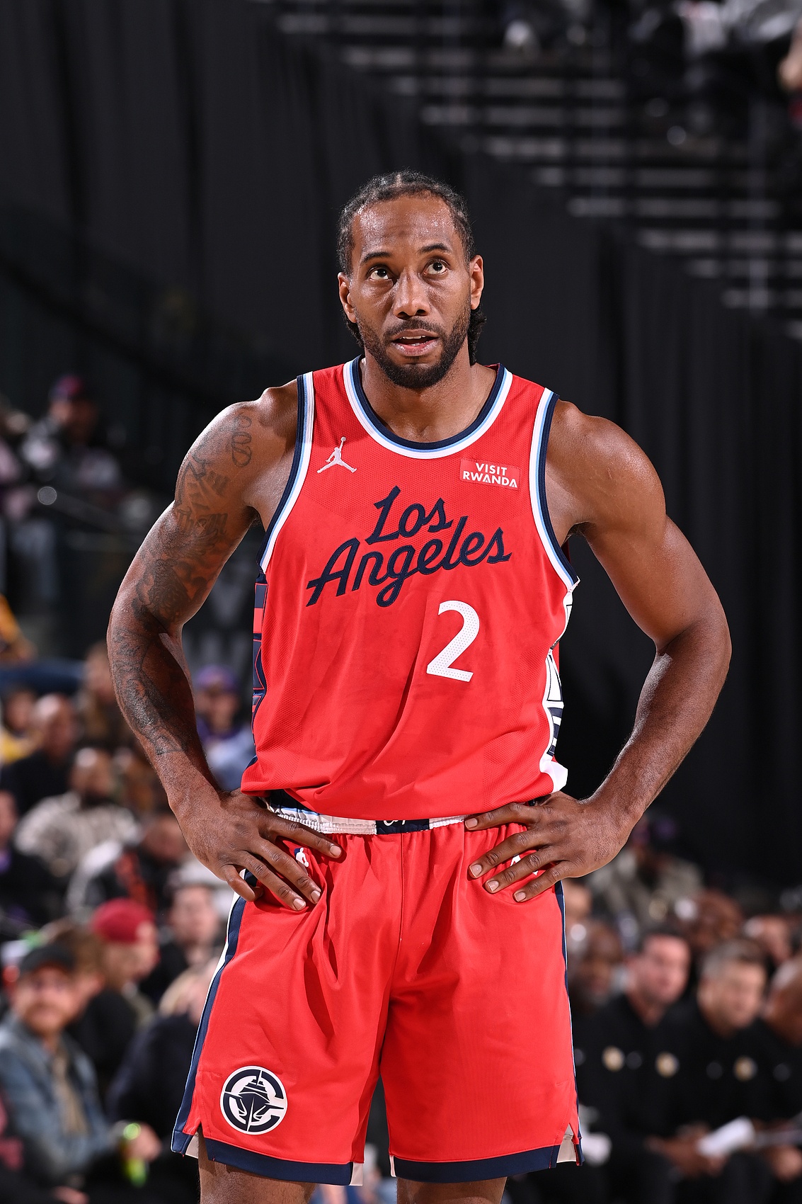 开云体育下载-卢：小卡更擅长找得分位置了 冲筐造犯规&amp;多投三分 不仅是中距离